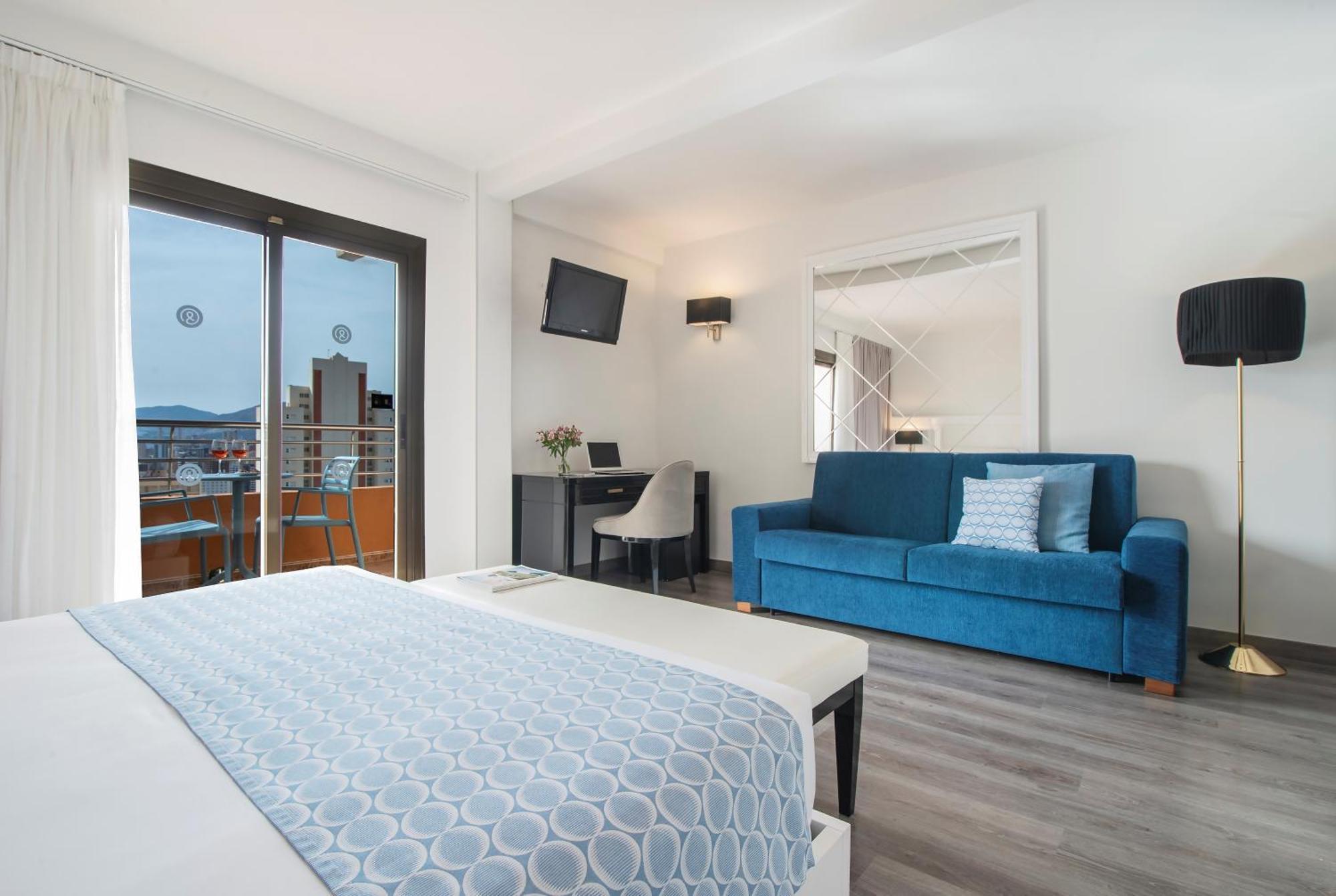 Hotel Benidorm East By Pierre & Vacances Экстерьер фото